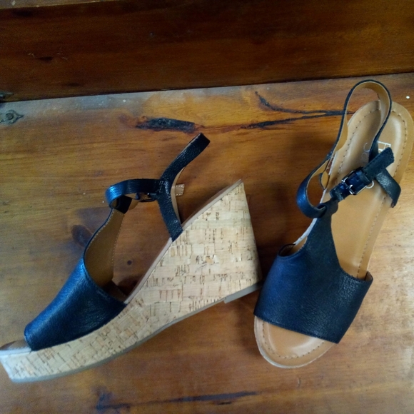 Franco Sarto Clinton Wedge Sandals black leather womens size US 9M EUC - Picture 7 of 10